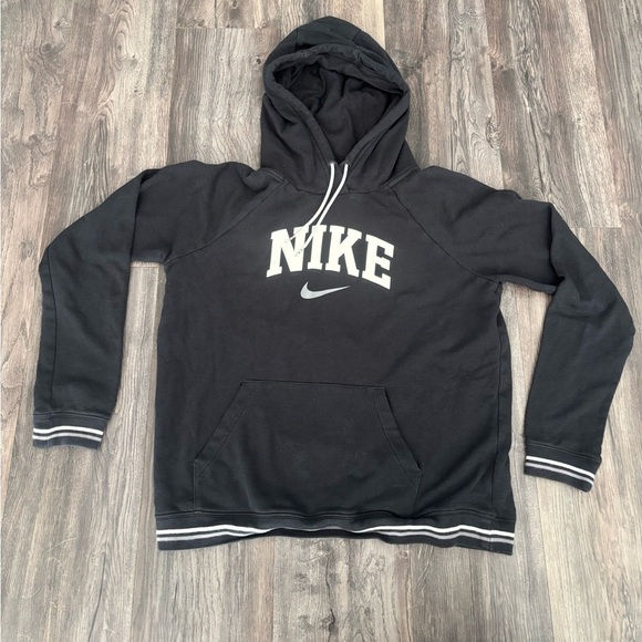 Nike Tops - Nike Hoodie